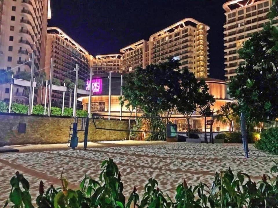 Azure Urban Resort A3 Near Airport Mall With Balcony Wavepool มะนิลา ภายนอก รูปภาพ